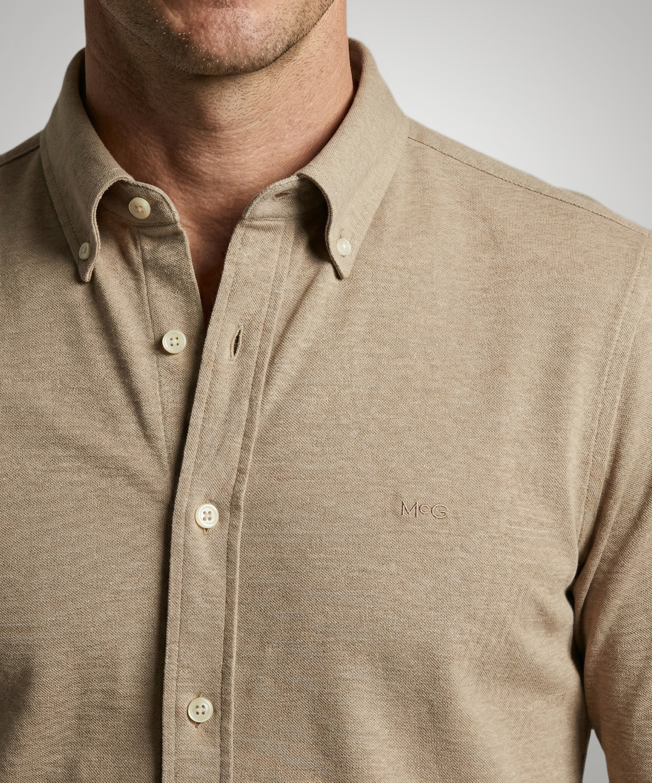 Stretch Piqué Shirt | Sand - Image 5