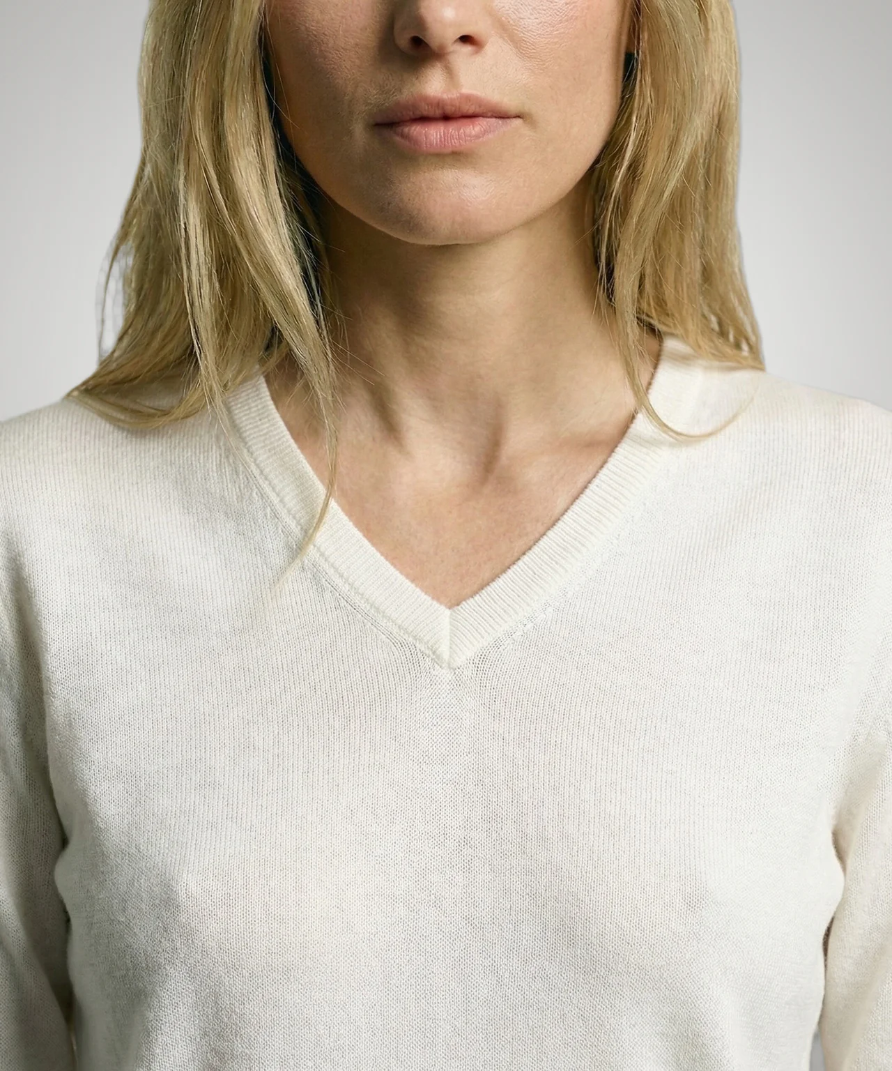 Sweater Cotton-Cashmere V-Neck | Off White - Image 5